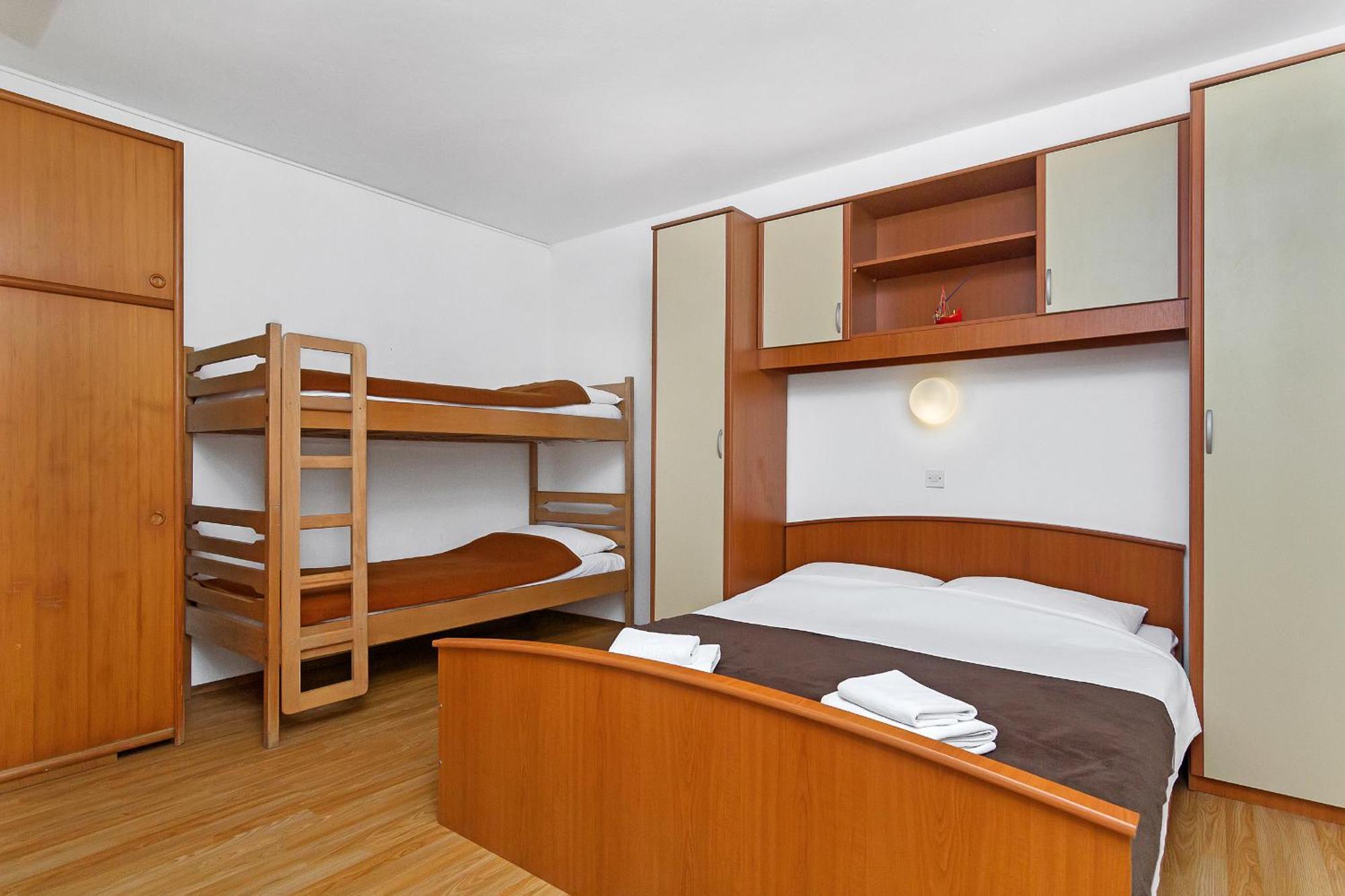 Apartmani Cico Gdinj Екстериор снимка