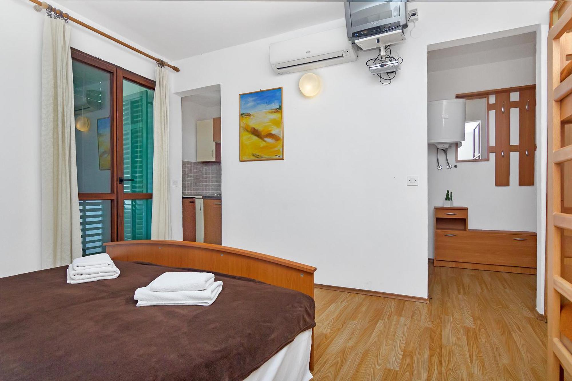Apartmani Cico Gdinj Екстериор снимка