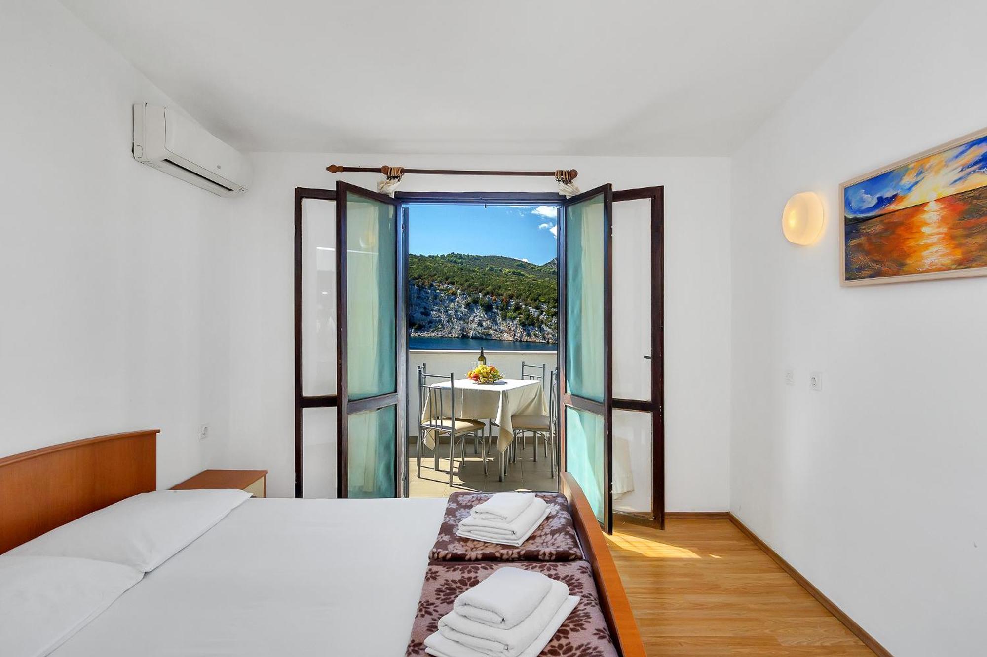 Apartmani Cico Gdinj Екстериор снимка