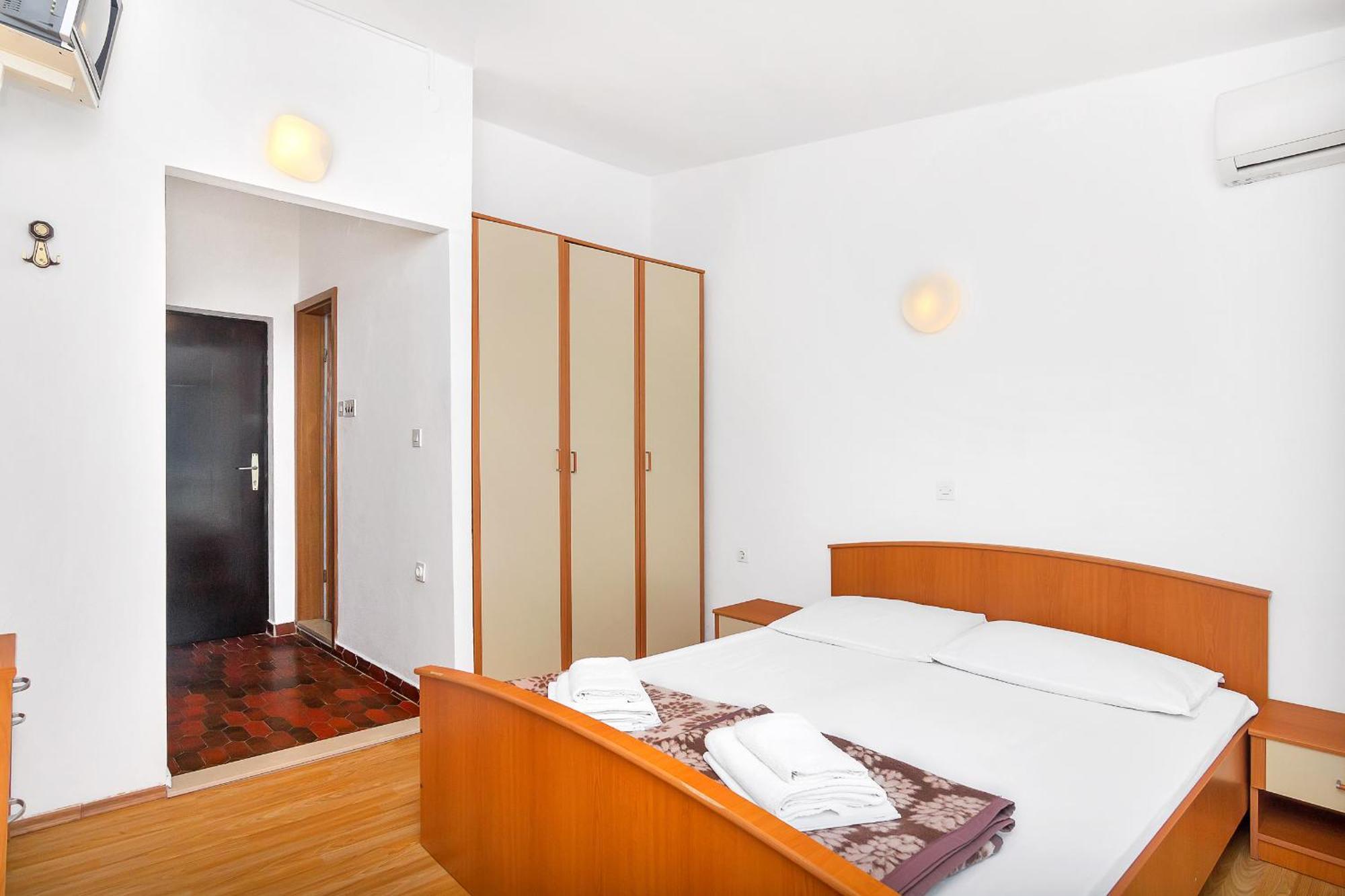 Apartmani Cico Gdinj Екстериор снимка