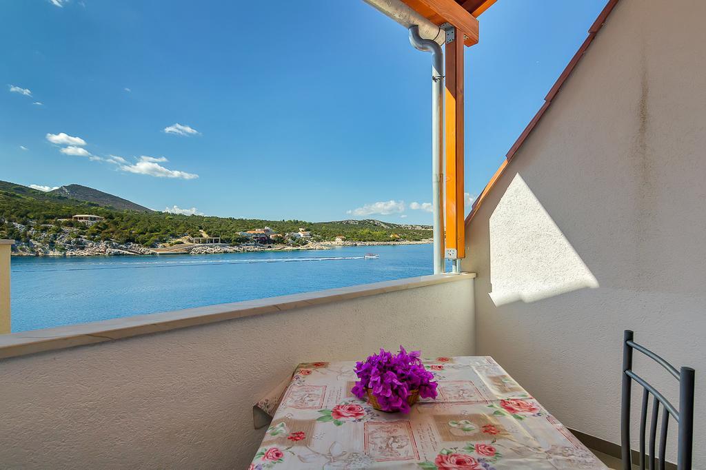 Apartmani Cico Gdinj Екстериор снимка