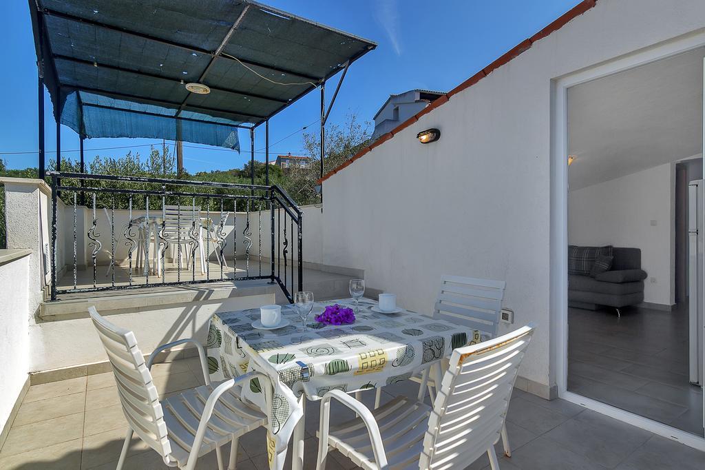 Apartmani Cico Gdinj Екстериор снимка