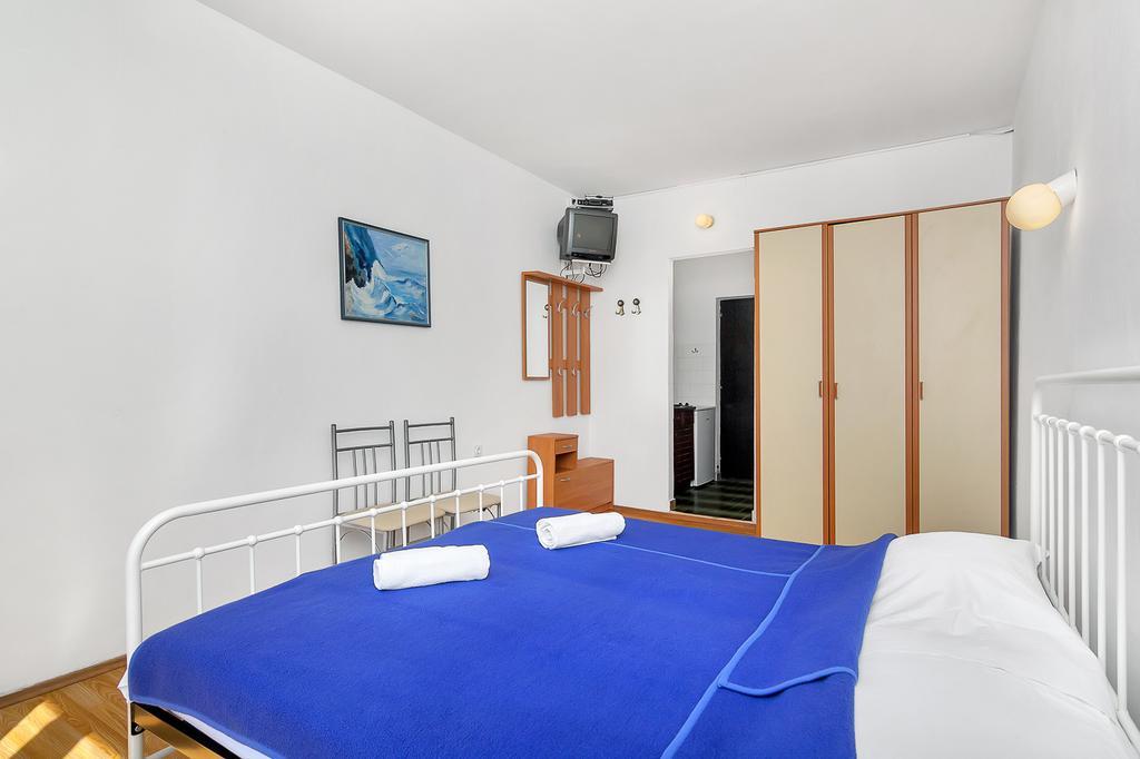 Apartmani Cico Gdinj Екстериор снимка