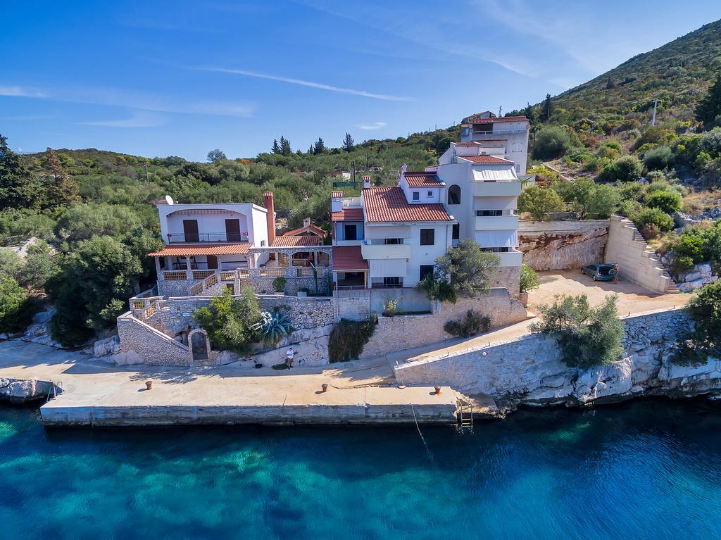 Apartmani Cico Gdinj Екстериор снимка